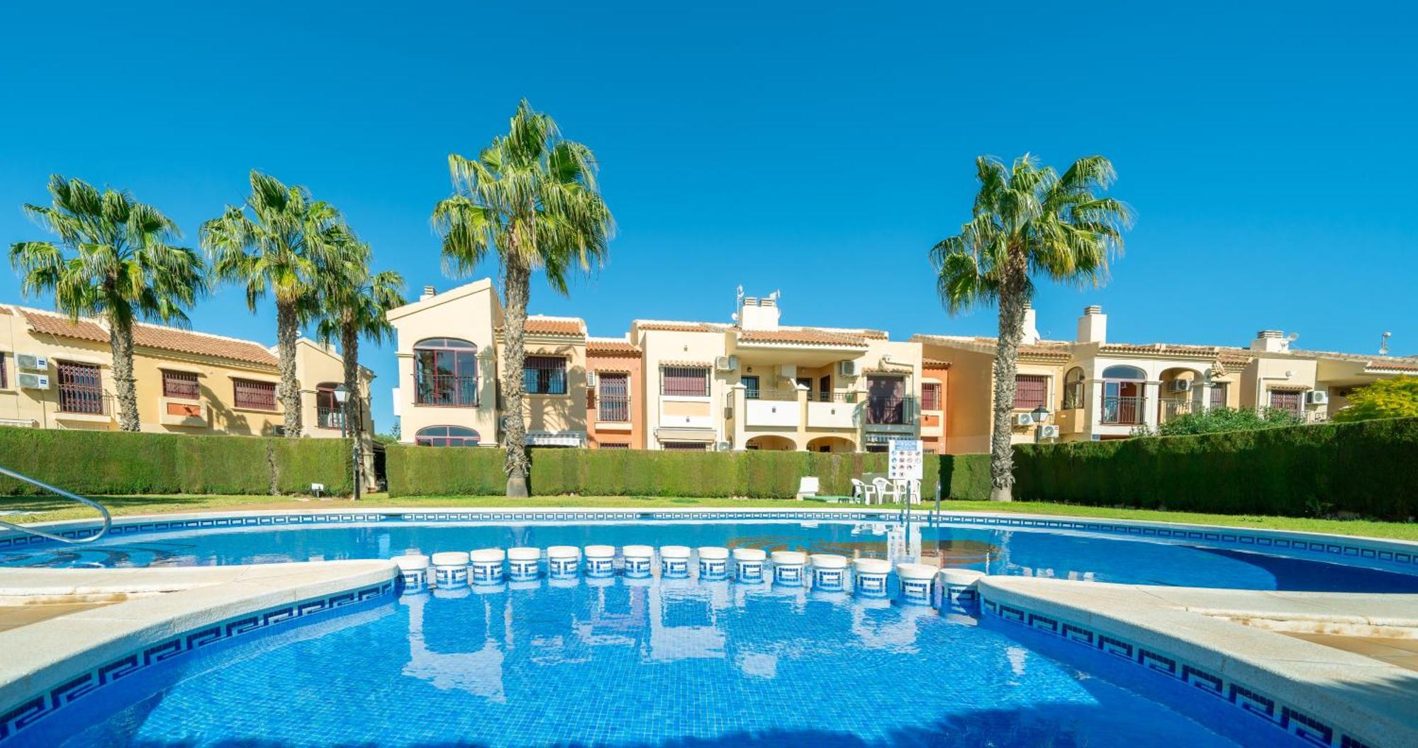 Club Salino Hideaway-Your Peaceful Retreat With Pool In Торевьиа Экстерьер фото